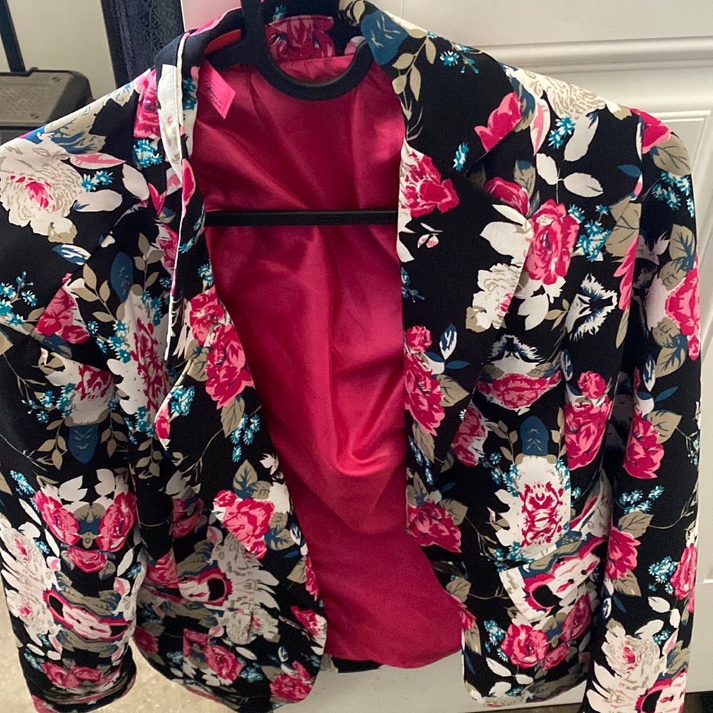 Floral blazer